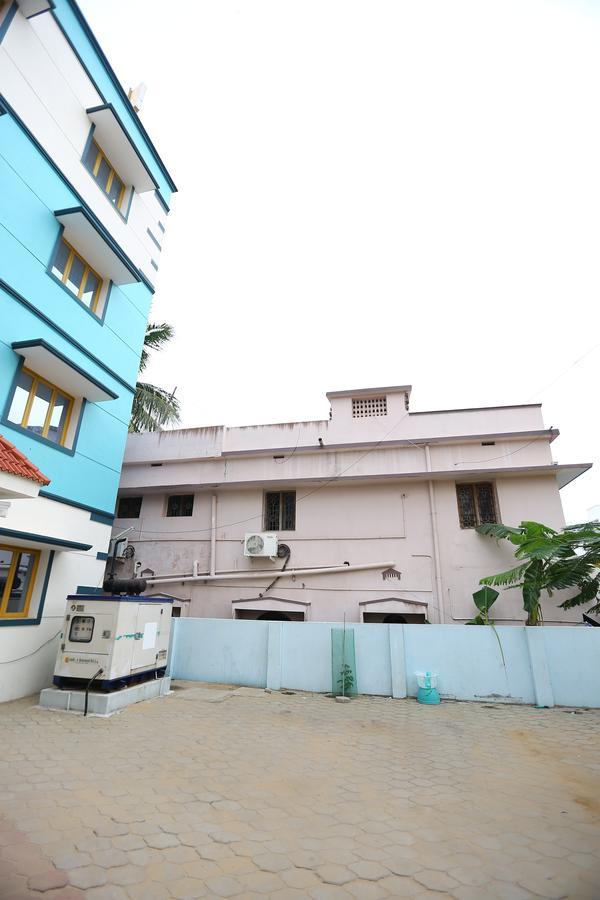 Abirami Residency Hotel Tirukkadaiyur Kültér fotó